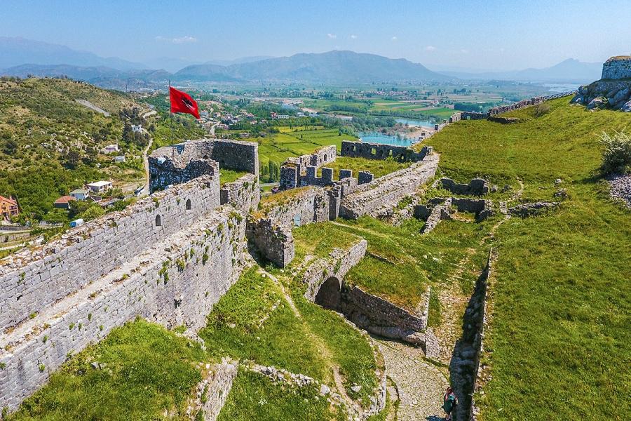 Trabzon Çıkışlı Büyük Balkanlar Turu 7 Gece 8 Gün Ajet Havayolları İle (SKP-SJJ) 