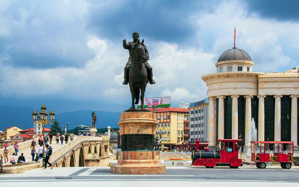 Trabzon Çıkışlı Büyük Balkanlar Turu 7 Gece 8 Gün Ajet Havayolları İle (SKP-SJJ) 