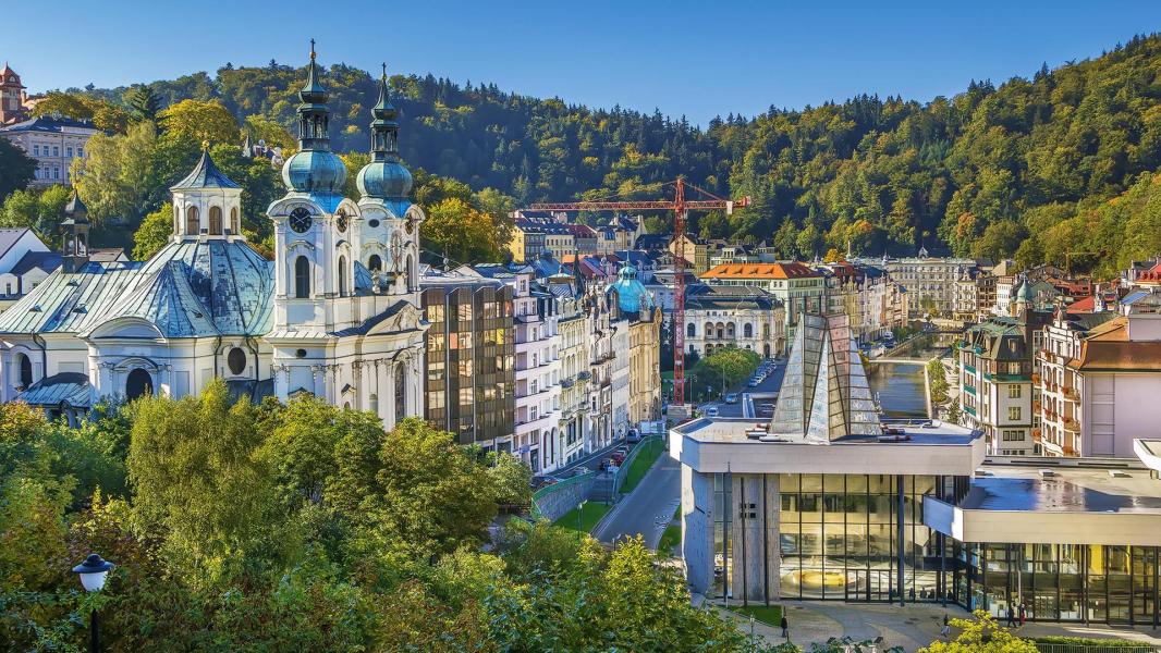 Trabzon Çıkışlı Otobüslü Büyülü Orta Avrupa Masalı Turu 7 Gece 10 Gün