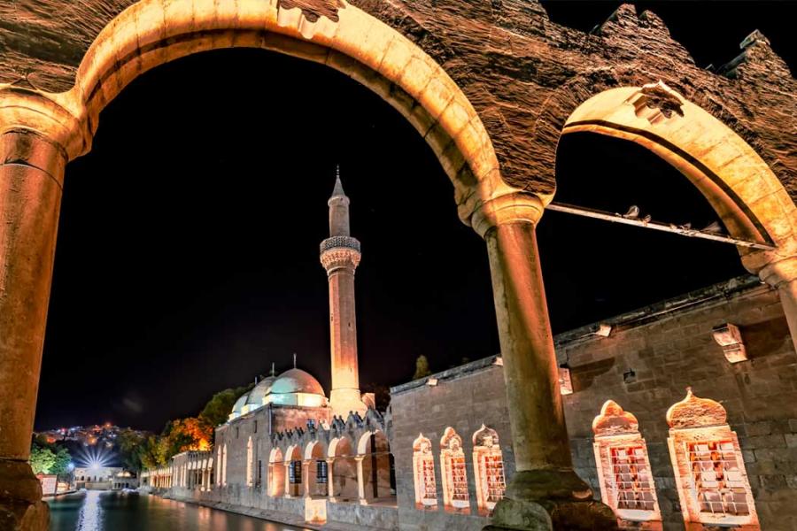 29 Ekim Özel Ankara'dan Uçaklı Gap Turu (29 Ekim-01 Kasım)