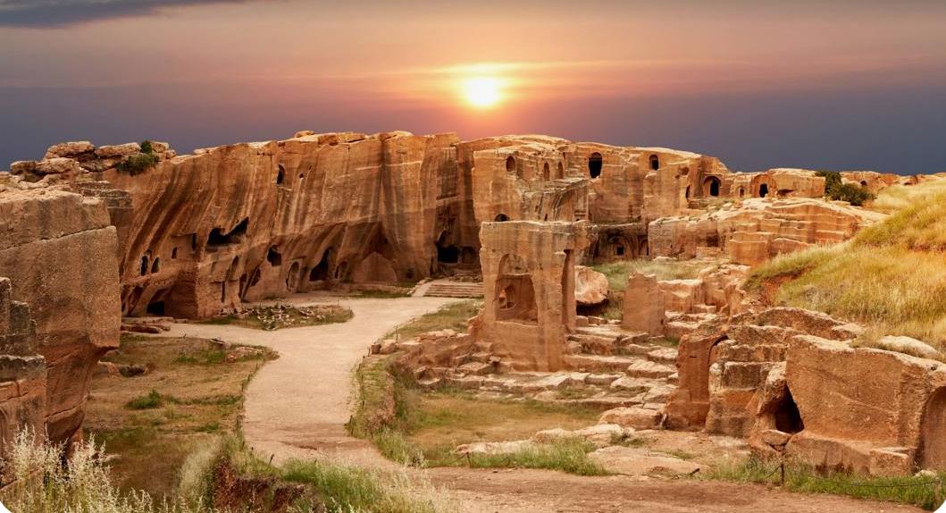 29 Ekim Özel Uçaklı Butik Mardin Turu