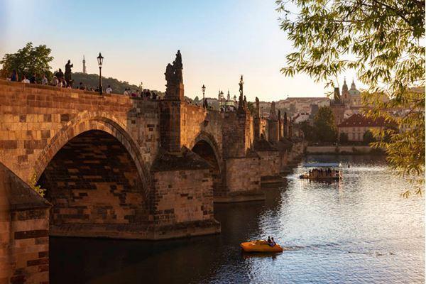 Noel Pazarları Prag Turu