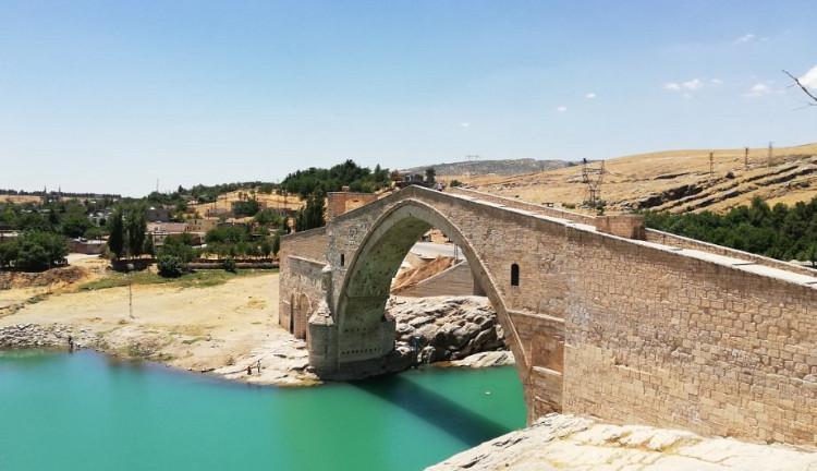 Uçaklı Rüya Gibi Gap ve Doğu Anadolu Turu (5 Gece Otel Konaklamalı)