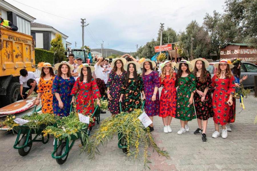 ALAÇATI OT FESTİVALİ 1 GECE KONAKLAMA