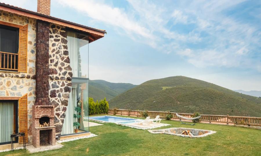 Waterfall Villa