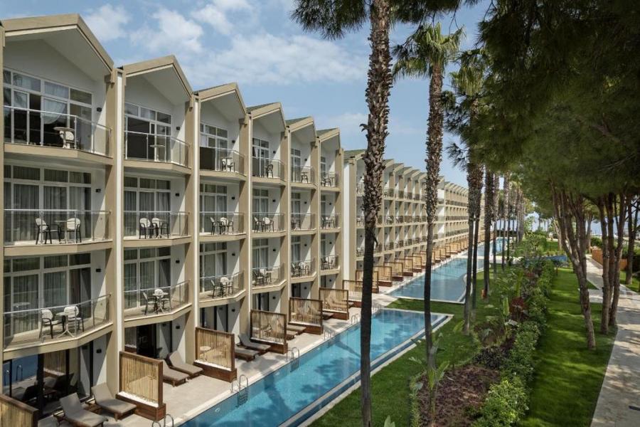 Dobedan World Palace (Ex Brand Alva Donna Hotels)