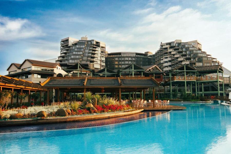 Limak Lara Deluxe Hotel Resort