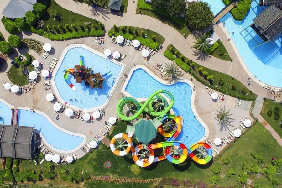 Limak Lara Deluxe Hotel Resort