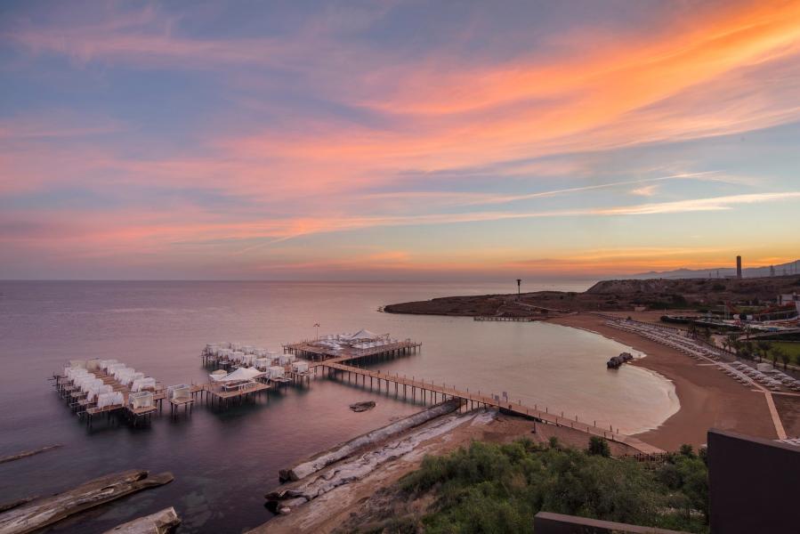 Elexus Hotel Resort & Spa