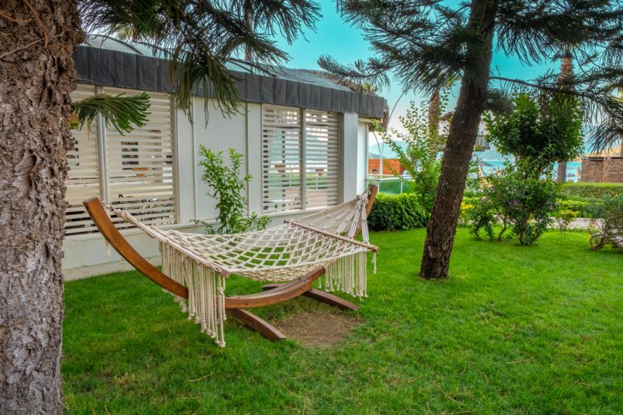 Faros Premium Beach Hotel +16