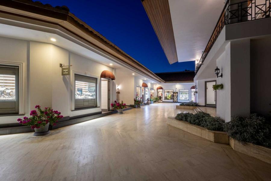 Adora Hotel & Resort