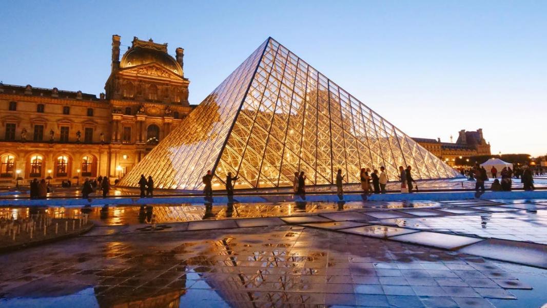 Benelüx & Paris Turu Türk Havayolları İle Ekstra Turlar Dahil