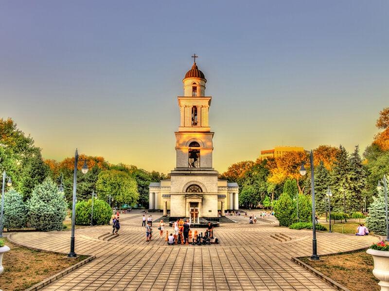 Saklı Ülkelerin İzinde Eşsiz Moldova Turu Vizesiz Yılbaşı Turu