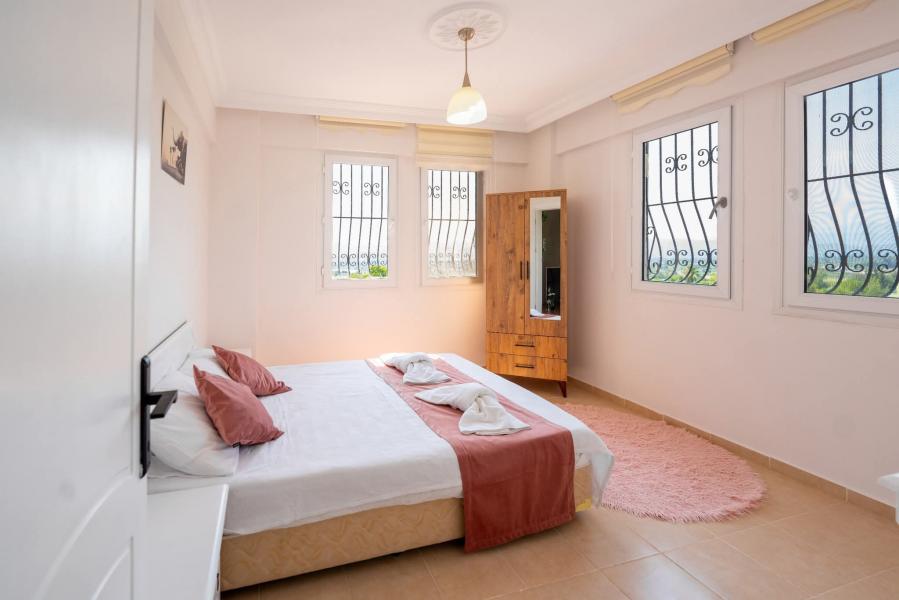 Muğla Seydikemer  Özel Havuzlu ve  Lüks Villa