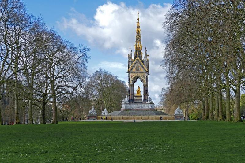 Baştanbaşa Büyük Britanya Turu Türk Havayolları ile 7 Gece 8 Gün (LHR-DUB) ATL001