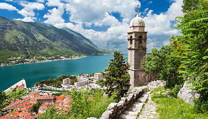 Kosovalı Büyük Balkanlar Ajet İle Yol Üzeri Extra Turlar Dahil SKP-SKP