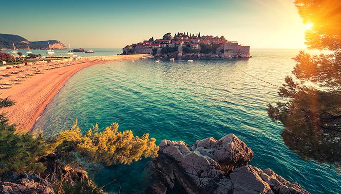 Ankara Hareketli Otobüs ile Balkanlar Rüyası 9 Ülke 25 Şehir 6 Gece Konaklamalı 2026