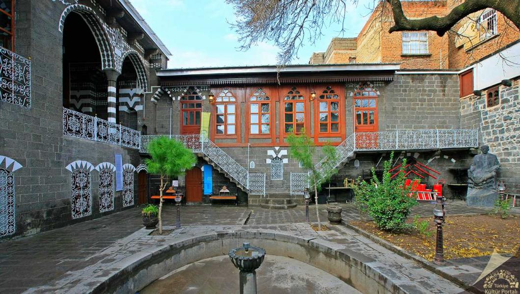 Kasım Ara Tatil Özel Uçaklı Kuzey Mezopotamya Gap Turu (4 Gece  Otel Konaklamalı)
