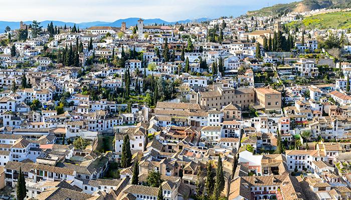 Elegant İspanya & Endülüs Türk Hava Yolları ile 7 Gece MAD-BCN FL001