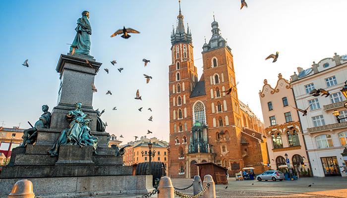 Polonya Almanya Turu Türk Havayolları ile 7 Gece 8 Gün BER-BER FL001