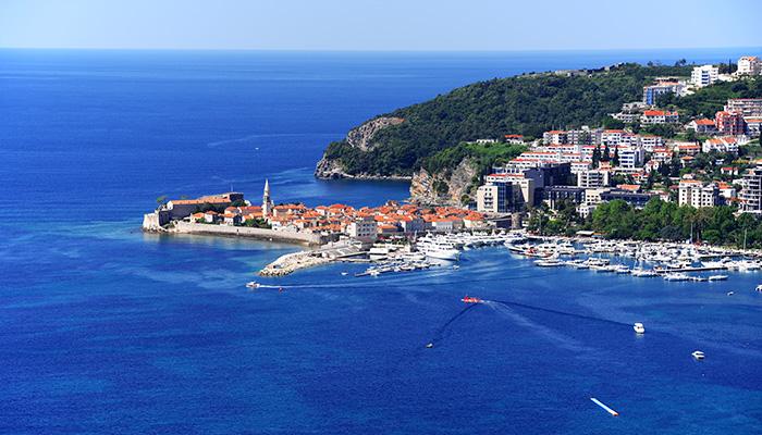 Kosovalı Büyük Balkanlar Turu AJet ile Extra Turlar ve Akşam Yemekleri Dahil TIA-PRN