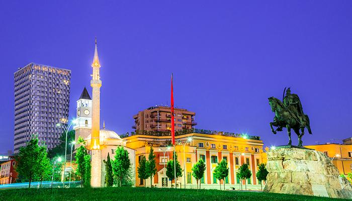 Kosovalı Büyük Balkanlar Turu AJet ile Extra Turlar ve Akşam Yemekleri Dahil TIA-PRN