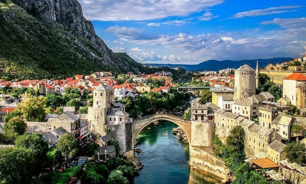 Adana Çıkışlı PGS ile Mostar Ekspresi ile Büyük Balkan Turu Vizesiz 6 Gece 8 Gün