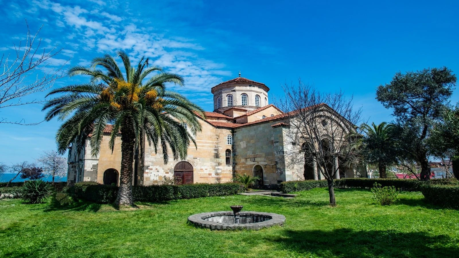 Erdek Çıkışlı Karadeniz Batum Turu