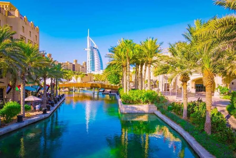 Prestij Dubai Signature - Megastar Tarkan Konseri Turu  FlyDubai Hava Yolları ile 16 Nisan Hareket 