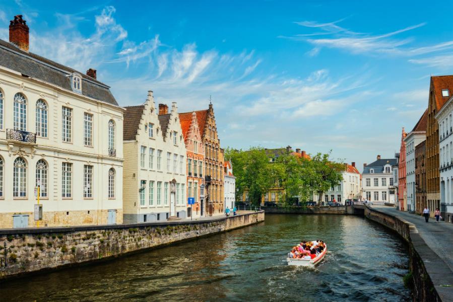 Türk Hava Yolları ile Benelüks & Paris & Almanya Turu (DUS-CGN)
