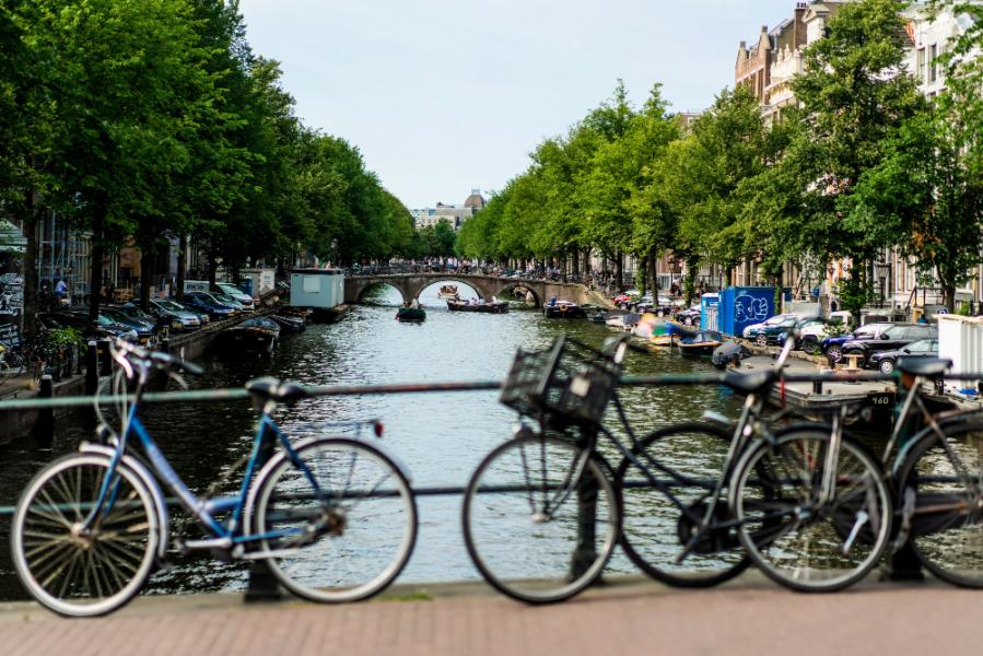 Yılbaşı Grand Paris & Disneyland & Brüksel ve Amsterdam Turu