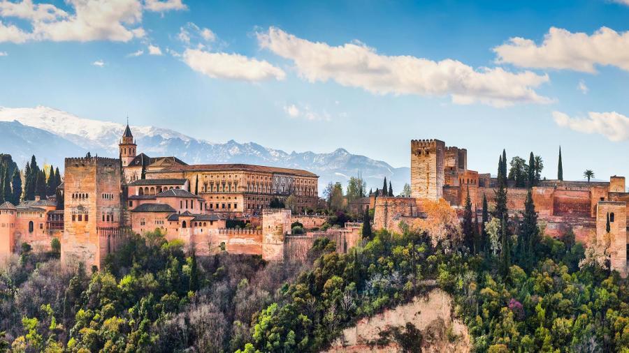 Türk Hava Yolları ile Grand İspanya ve Endülüs Turu (BCN-MAD)