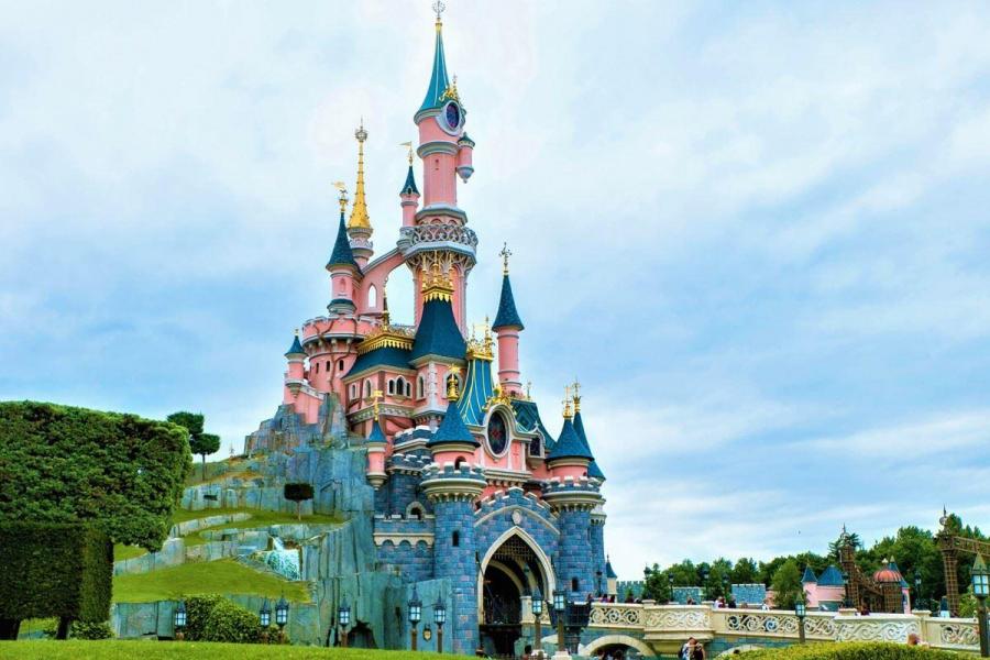 Türk Hava Yolları ile Grand Paris & Disneyland & Brüksel ve Amsterdam Turu (AMS-CDG)
