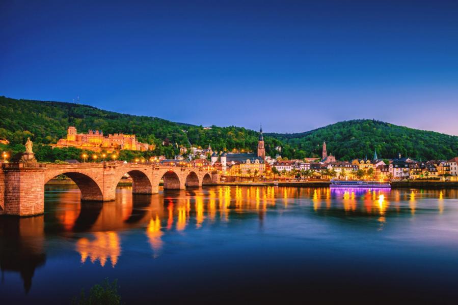 Türk Hava Yolları ile Almanya - Fransa - İsviçre Turu (ZRH STR) Ramazan Bayramı