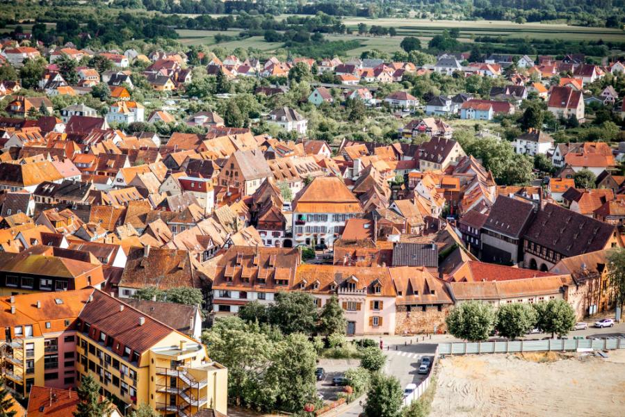 Ajet Hava Yolları İle Maxi Benelüks & Paris & Alsace (AMS-BSL)