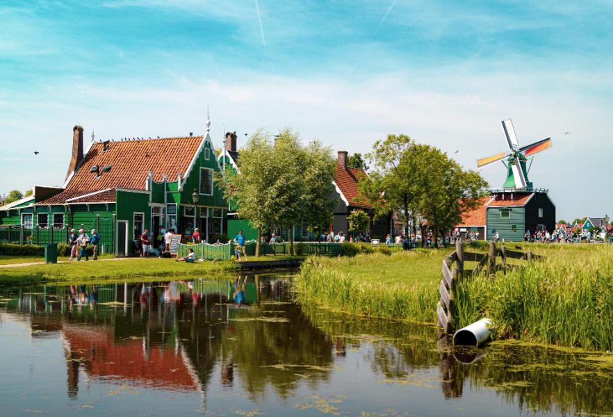 İzmir Çıkışlı Görkemli Dörtlü: Benelüks – Fransa – Almanya – İsviçre Turu