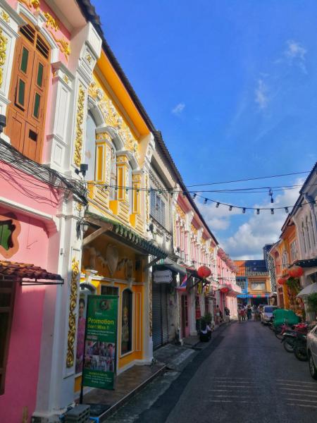 Saudia Hava Yolları ile Elegant Bangkok & Phuket Turu