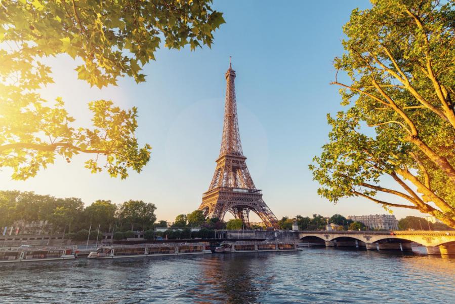 Ankara Hareketli Grand Benelüks & Paris & Alsace ve Disneyland Turu (STR-DUS)