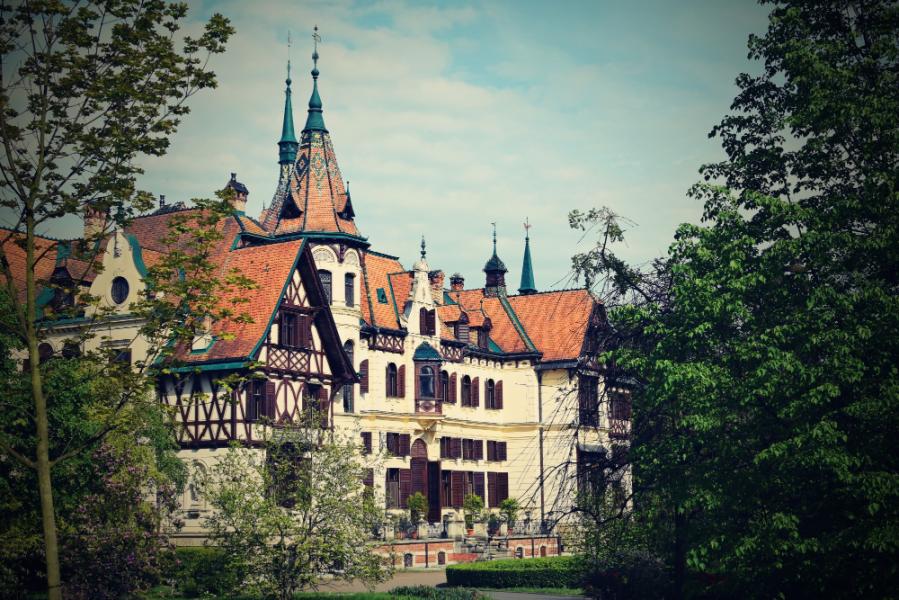Ankara Hareketli Grand Benelüks & Paris & Alsace ve Disneyland Turu (STR-DUS)