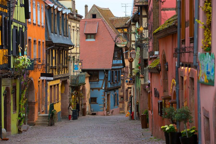 Ankara Hareketli Grand Benelüks & Paris & Alsace ve Disneyland Turu (STR-DUS)