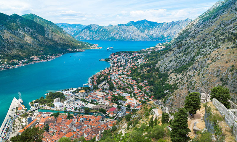 İzmir Hareketli Pegasus HY ile Büyük Balkan Turu-6 Ülke