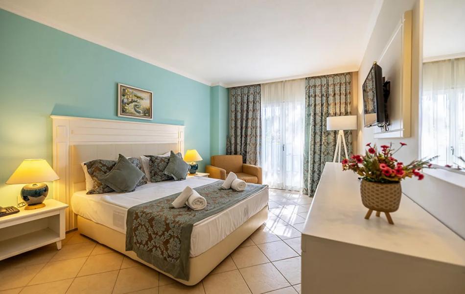 AYAZ AQUA OTEL 
