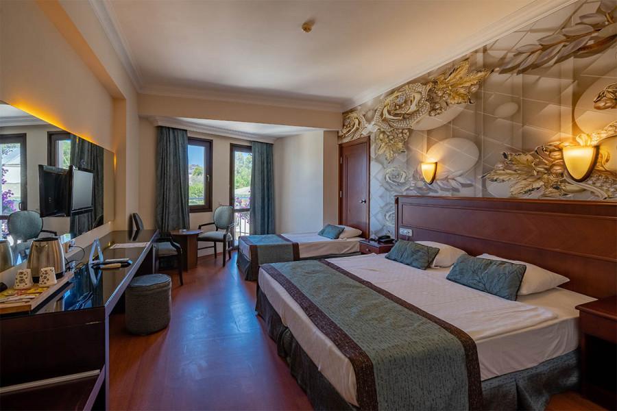GOLDEN AGE YALIKAVAK HOTEL 