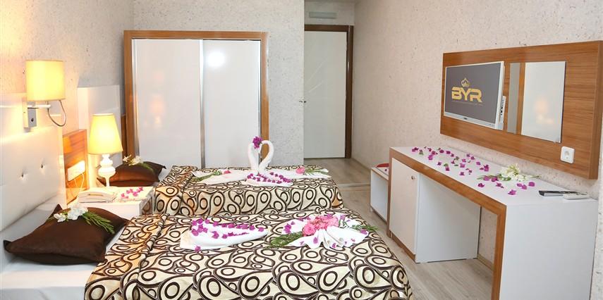 CLUB TESS HOTEL 