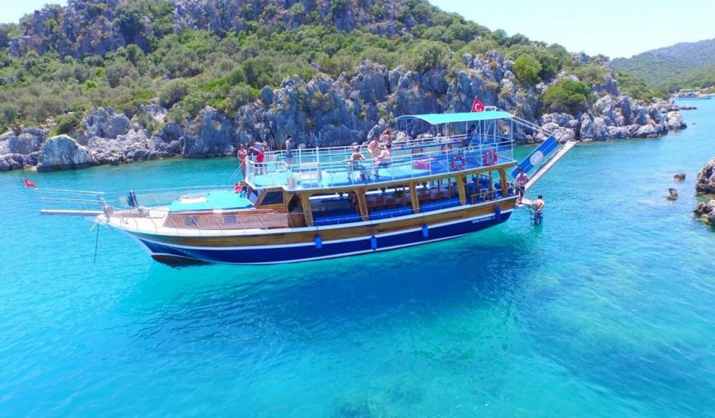 KIBRIS RÜYASI TURU  8–11 Kasım 2025 Girne–Gazi Mağusa – Lefkoşa 3 Gece–Oda Kahvaltı Konaklama