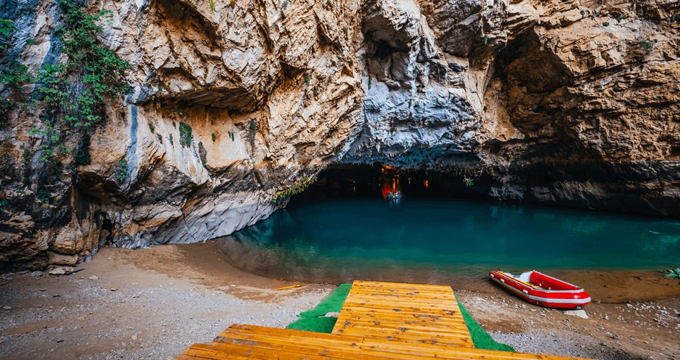 Antalya, Olimpos, Çıralı ve Adrasan Turu (5 Gece 6 Gün)