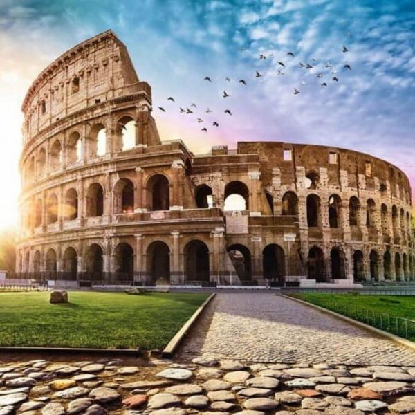 Motto İtalya Turu  Pegasus Hava Yolları Tarifeli Seferi ile  7 Gece 8 Gün