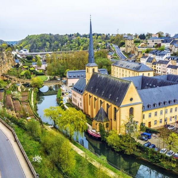 Benelüks Paris Turu Crl Crl 2026
