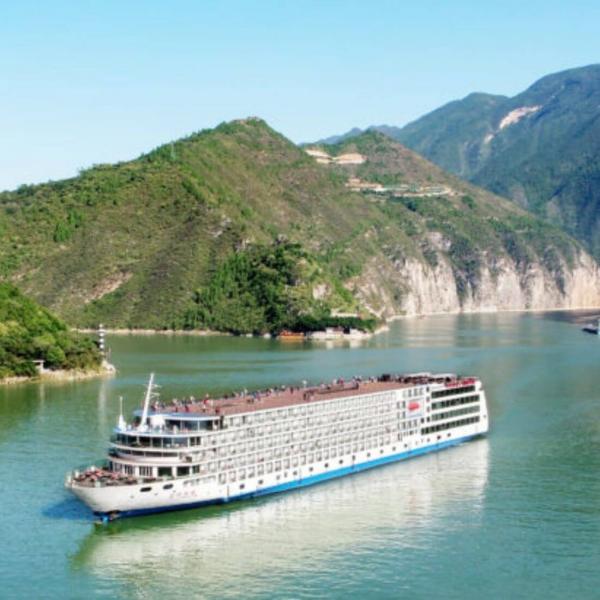 Kırmızı Ejderhanın Efsaneleri ve Yangtze Nehri (10 Gece) Türk Hava Yolları ile | Nehir Cruise, Hızlı Tren ve Tüm Turlar Dahil!