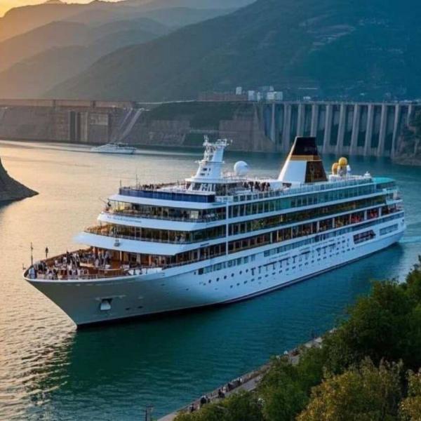 Kırmızı Ejderhanın Efsaneleri ve Yangtze Nehri (10 Gece) Türk Hava Yolları ile | Nehir Cruise, Hızlı Tren ve Tüm Turlar Dahil!